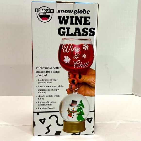 Bigmouth Snowman Snow Globe Wine Glass Holds 12oz Christmas Holiday Wine Glass - Picture 5 of 11